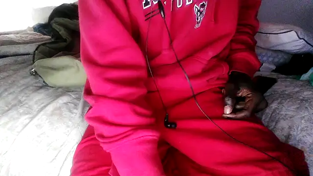 RinsingWood84 online show from 12-19-24, 03:30