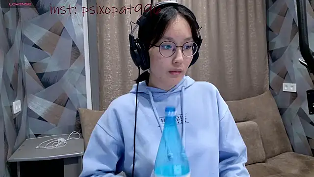 aliiiiiina online show from 09-28-25, 08:36