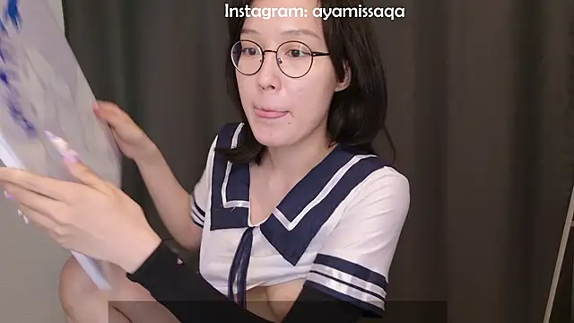 Snapshot of aliiiiiina chatting on 05-27-26, 02:47 aliiiiiina online show from 05-27-26, 02:47