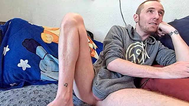 pyrowuff online show from 02-02-25, 04:22