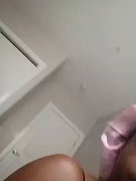 DancingLemonade online show from 11-25-25, 06:52