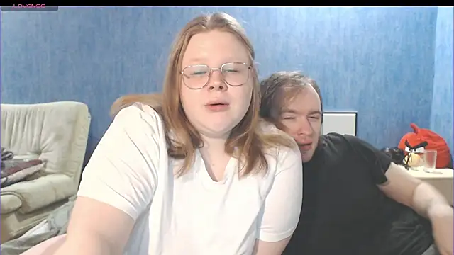 Snapshot of Touch_me_more_please chatting on 01-26-25, 03:25 Touch me more please online show from 01-26-25, 03:25