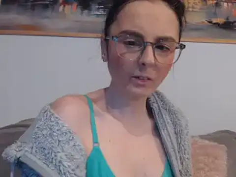 cleophee online show from 02-20-25, 07:01