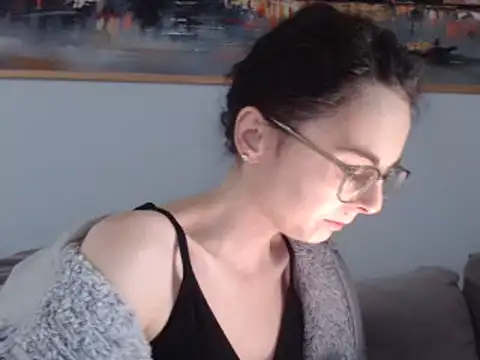 cleophee online show from 03-04-25, 12:33