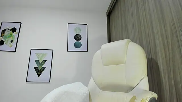 Paty37 online show from 07-04-26, 01:56