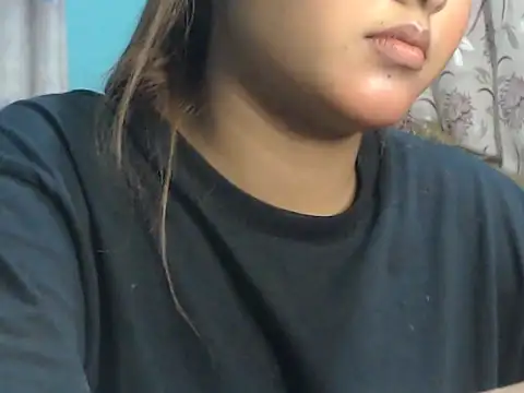 NancyRuvi online show from 11-19-25, 03:12