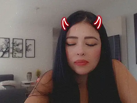 Snapshot of Aleska__Bell chatting on 09-15-25, 03:01 Aleska Bell online show from 09-15-25, 03:01