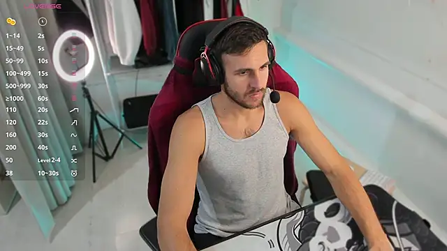 Raamoss online show from 09-19-25, 04:07