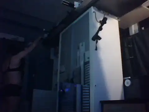 Slutviki69 online show from 10-28-25, 11:40