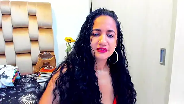 Snapshot of alaskmiller1 chatting on 06-20-26, 03:15 alaskmiller1 online show from 06-20-26, 03:15