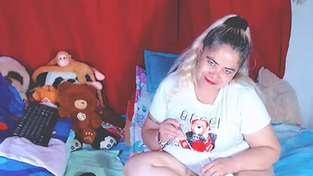 estrellita fugaz16x online show from 11-02-25, 03:31