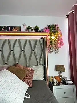 africa xxx online show from 09-16-25, 11:33