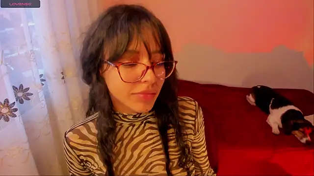 Snapshot of aluna_0310 chatting on 02-22-25, 09:48 aluna 0310 online show from 02-22-25, 09:48