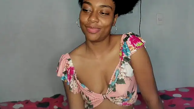 thaimy  online show from 09-21-25, 03:57