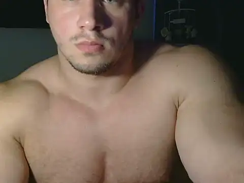 Snapshot of LionEdwin chatting on 05-14-26, 06:15 LionEdwin online show from 05-14-26, 06:15
