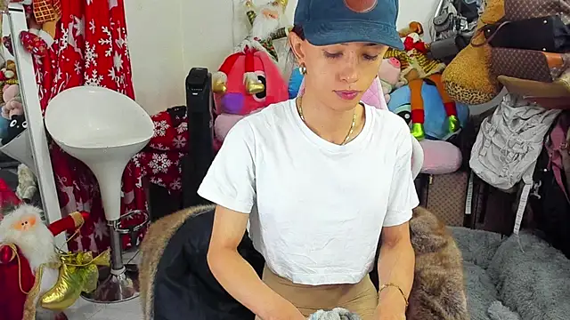 Lawrncesofiets online show from 12-27-24, 02:54