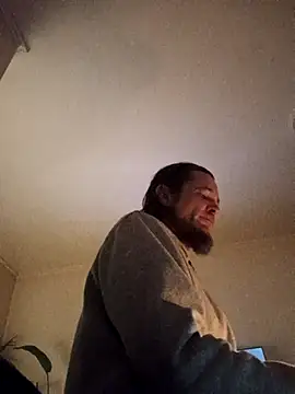 Snapshot of BunnyandClydeDk chatting on 03-14-25, 01:48 BunnyandClydeDk online show from 03-14-25, 01:48