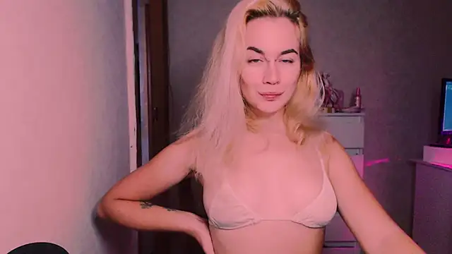 xxxcharismaaa online show from 10-26-25, 07:53