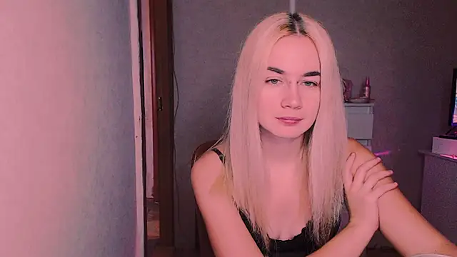 xxxcharismaaa online show from 10-27-25, 07:40