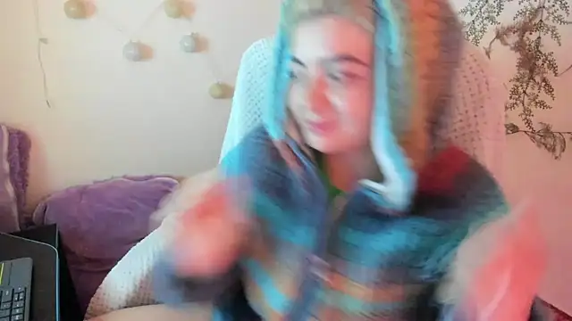 Sammysammy  online show from 03-13-25, 07:20