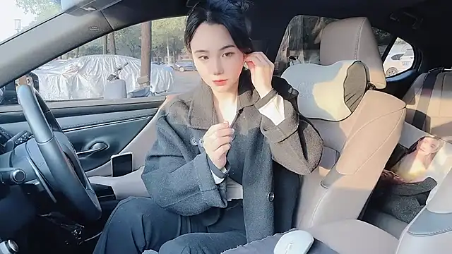 orla2021 online show from 01-08-25, 12:06