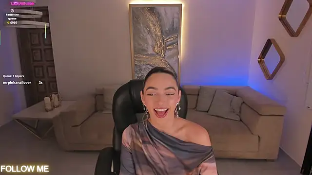 MelissaMoore  online show from 01-06-26, 02:37