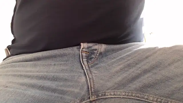 Snapshot of papiculo86 chatting on 03-07-25, 03:49 papiculo86 online show from 03-07-25, 03:49