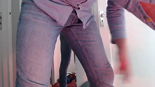 Snapshot of papiculo86 chatting on 03-17-25, 01:50 papiculo86 online show from 03-17-25, 01:50