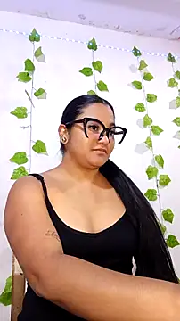 shayna all online show from 12-17-25, 01:33