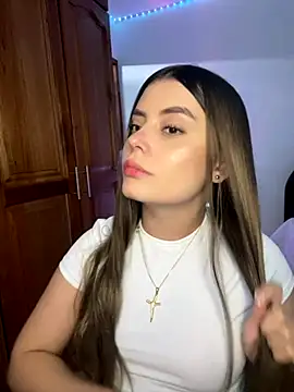 Miss valeriaa online show from 10-28-25, 07:49