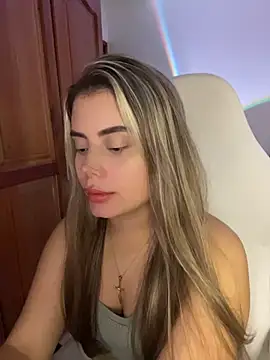 Snapshot of Miss_valeriaa chatting on 07-06-26, 03:03 Miss valeriaa online show from 07-06-26, 03:03