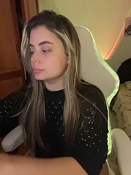 Snapshot of Miss_valeriaa chatting on 07-17-26, 12:39 Miss valeriaa online show from 07-17-26, 12:39