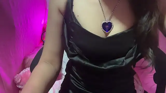 Queen Angelena online show from 02-01-25, 07:44