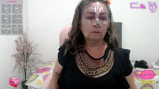 stepmother 105 online show from 10-31-25, 08:10