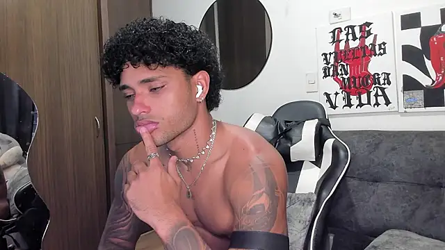 Alessandro Vanni online show from 02-26-26, 03:27