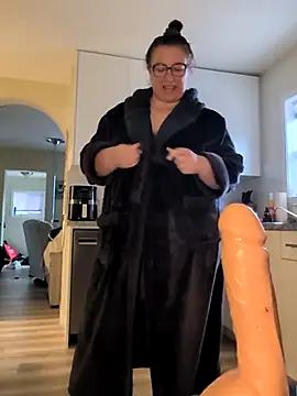 Canadian BBW online show from 03-15-25, 03:59