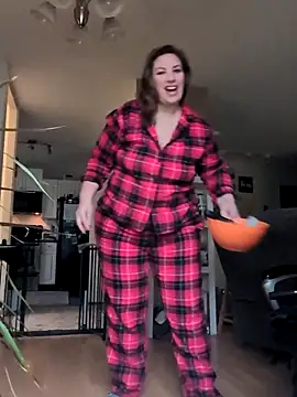 Canadian BBW online show from 02-01-26, 05:11