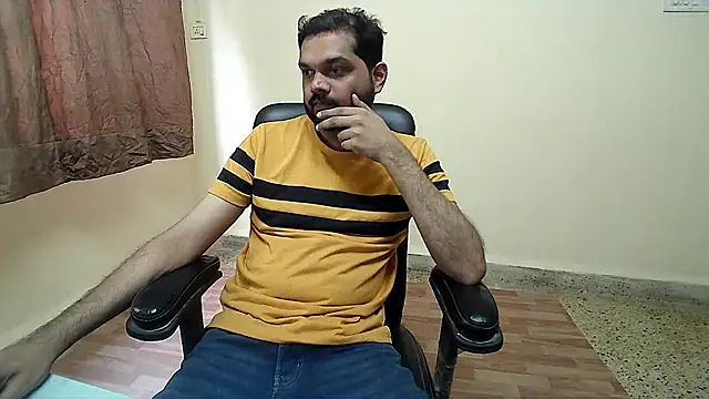 Snapshot of mynastyfuckerr chatting on 03-27-26, 11:54 mynastyfuckerr online show from 03-27-26, 11:54