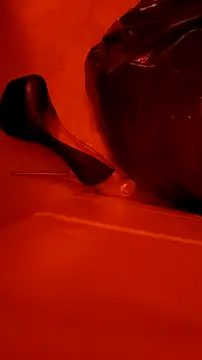 Snapshot of Misspadrona88 chatting on 02-13-26, 09:55 Misspadrona88 online show from 02-13-26, 09:55