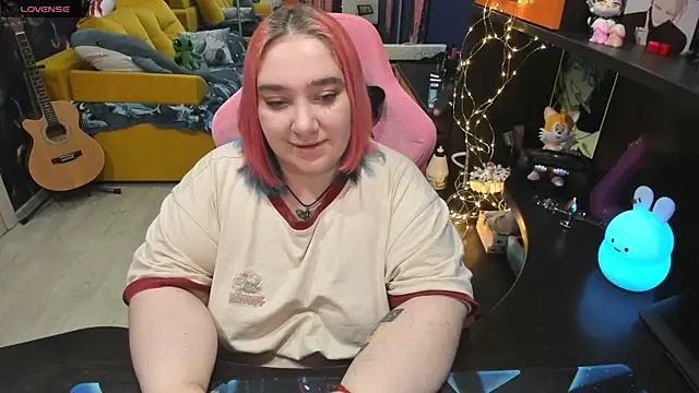 Snapshot of Softie_Sofy chatting on 03-01-25, 06:57 Softie Sofy online show from 03-01-25, 06:57