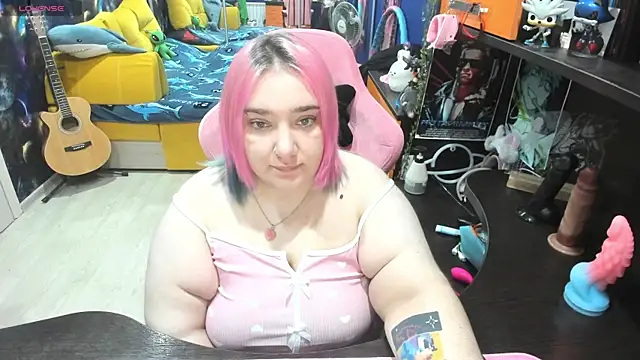 Snapshot of Softie_Sofy chatting on 10-06-25, 11:13 Softie Sofy online show from 10-06-25, 11:13