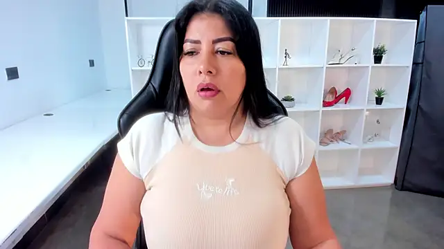 natural bigboobs online show from 03-31-26, 07:47