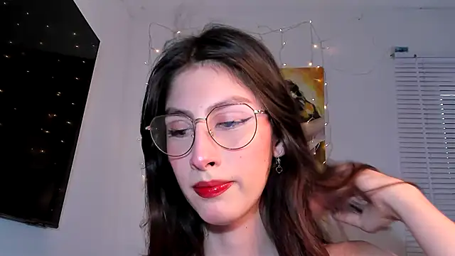 valeria gonzales  online show from 01-05-25, 08:42