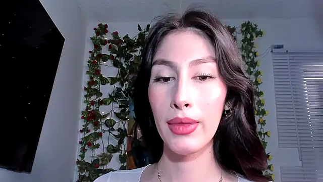 valeria gonzales  online show from 02-03-25, 09:07