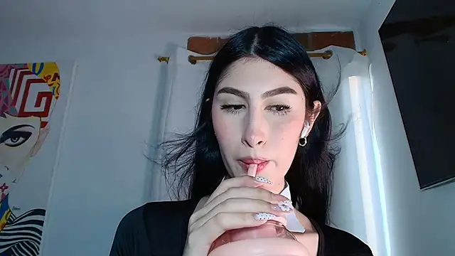 valeria gonzales  online show from 07-24-26, 10:19