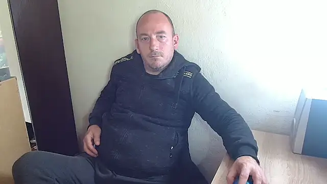 Johan   Barker online show from 10-28-25, 12:30