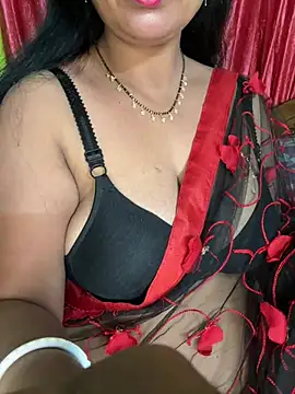 Snapshot of Anushka_21 chatting on 02-06-26, 07:28 Anushka 21 online show from 02-06-26, 07:28