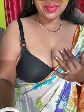 Snapshot of Anushka_21 chatting on 02-07-26, 11:52 Anushka 21 online show from 02-07-26, 11:52