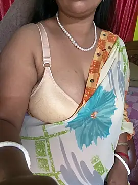 Snapshot of Anushka_21 chatting on 02-12-26, 06:36 Anushka 21 online show from 02-12-26, 06:36