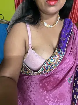 Snapshot of Anushka_21 chatting on 02-24-26, 07:23 Anushka 21 online show from 02-24-26, 07:23